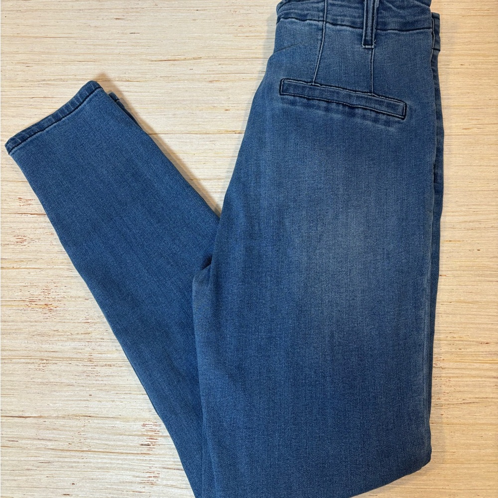 GUESS Women’s Skinny Stretch Jeans Blue Medium Wash Size 30